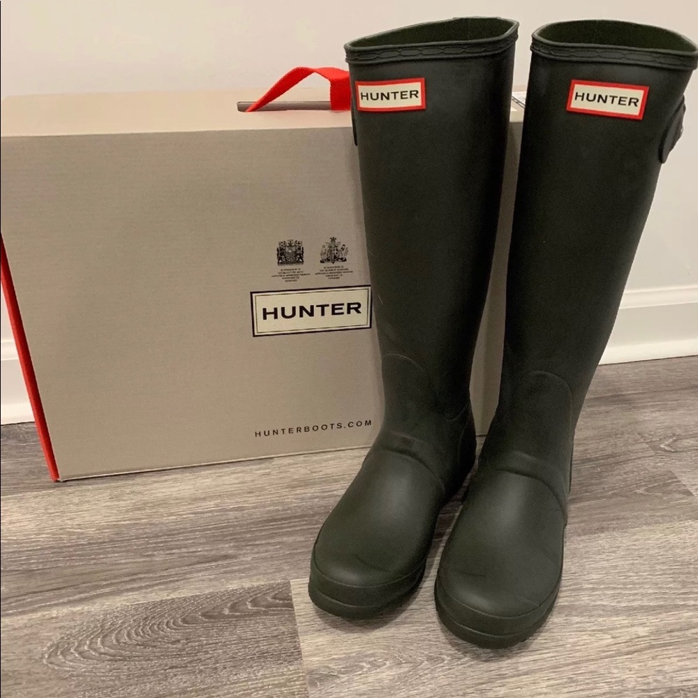 Hunter Tall Matte Olive Boots